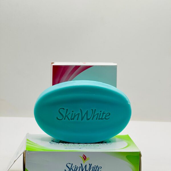 SKIN WHITE SOAP